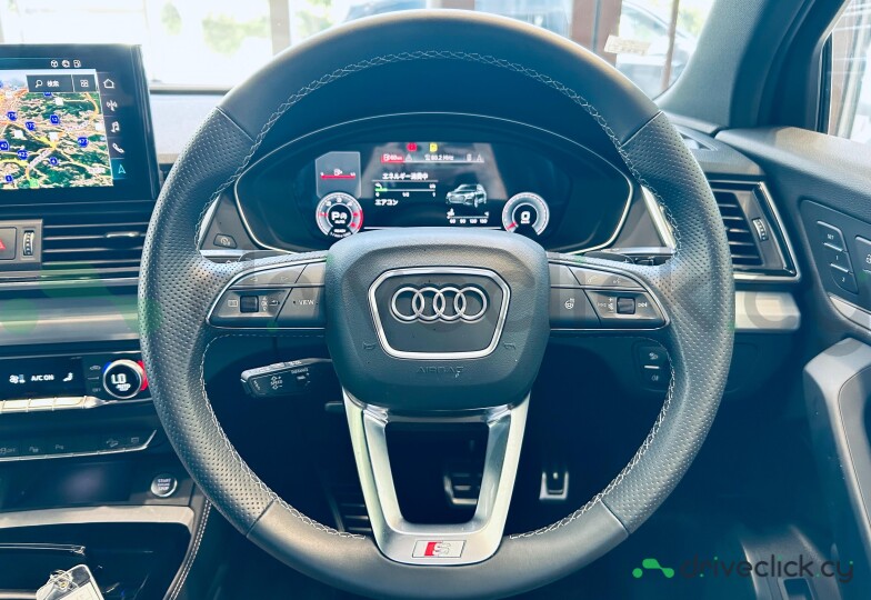 Audi Q5 Sportback Black