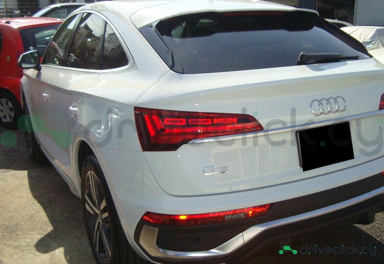 Audi Q5 Sportback White