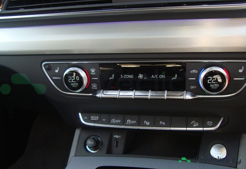 Audi Q5 Sportback White
