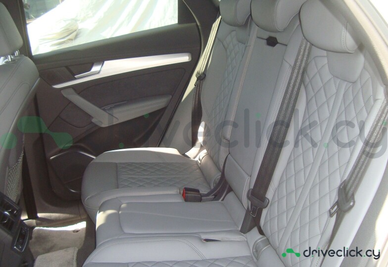 Audi Q5 Sportback White