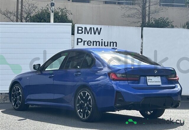 BMW 3 series Blue