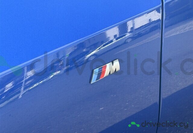 BMW 3 series Blue