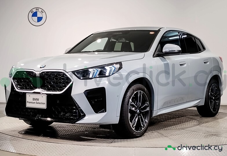 BMW X2 White
