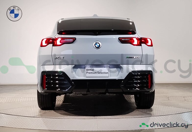 BMW X2 White