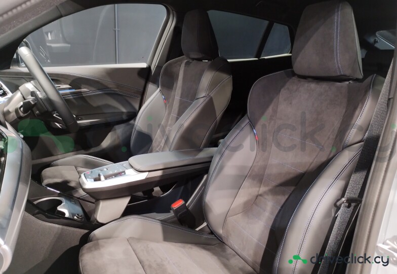 BMW X2 White