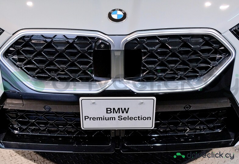 BMW X2 White
