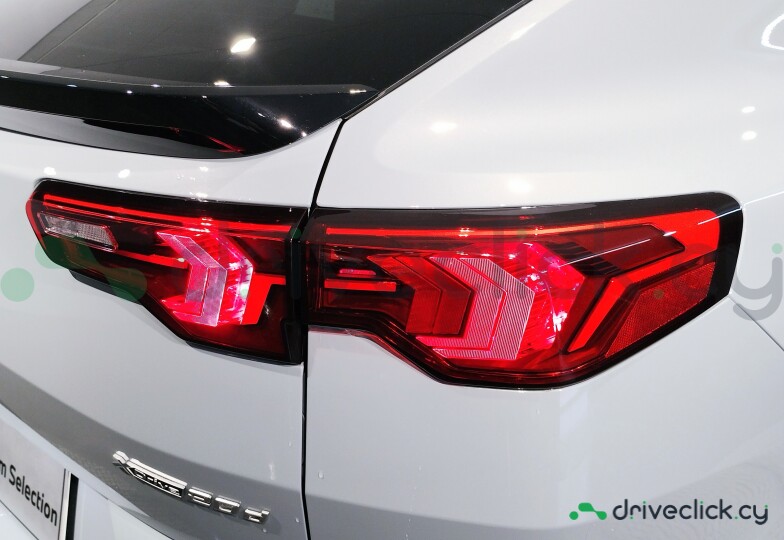 BMW X2 White
