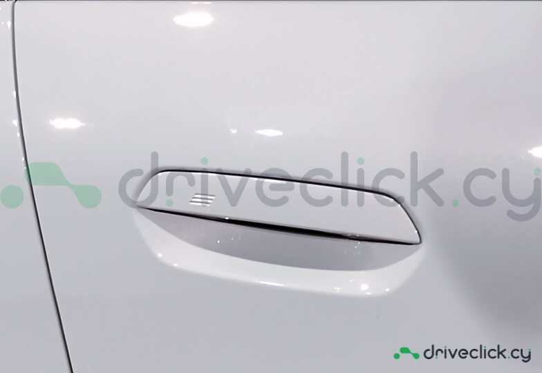 BMW X2 White