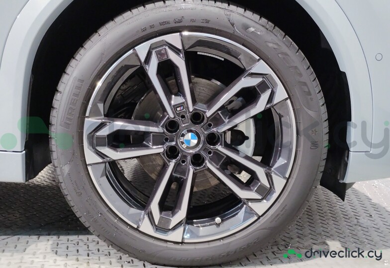 BMW X2 White