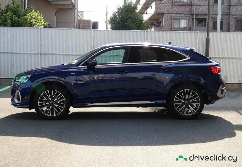 Audi Q3 Sportback Blue