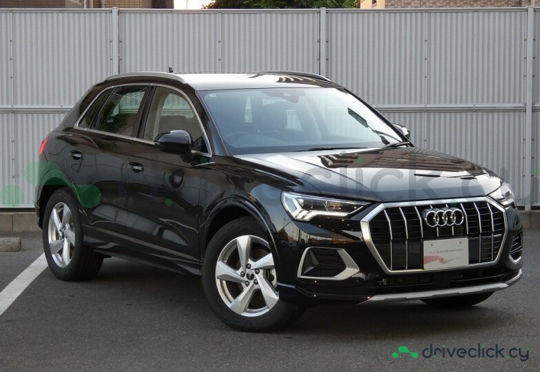 Audi Q3 Black