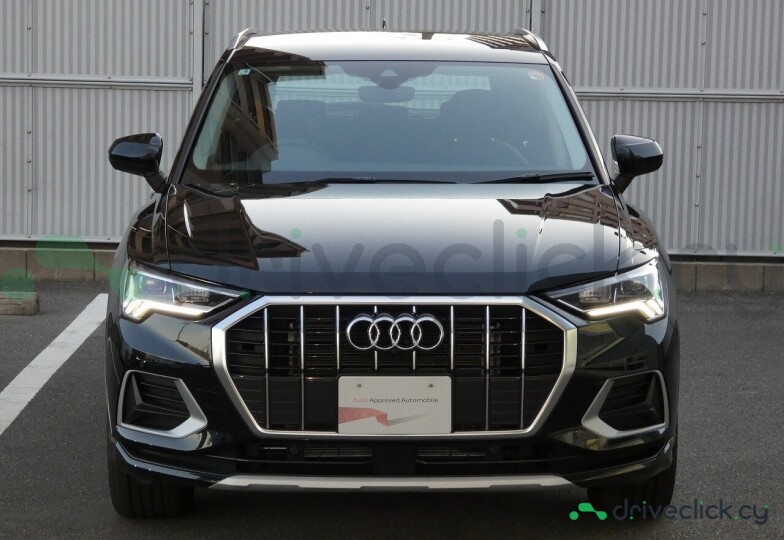 Audi Q3 Black