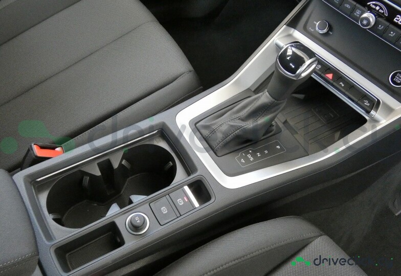 Audi Q3 Black