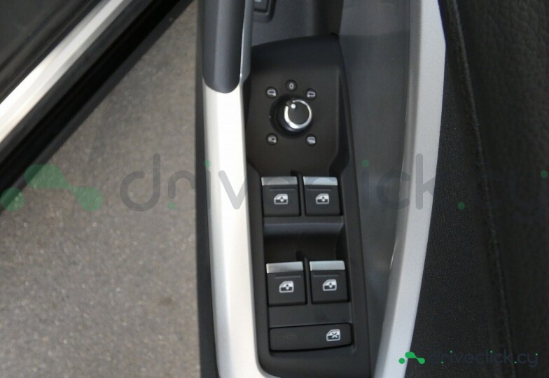 Audi Q3 Black