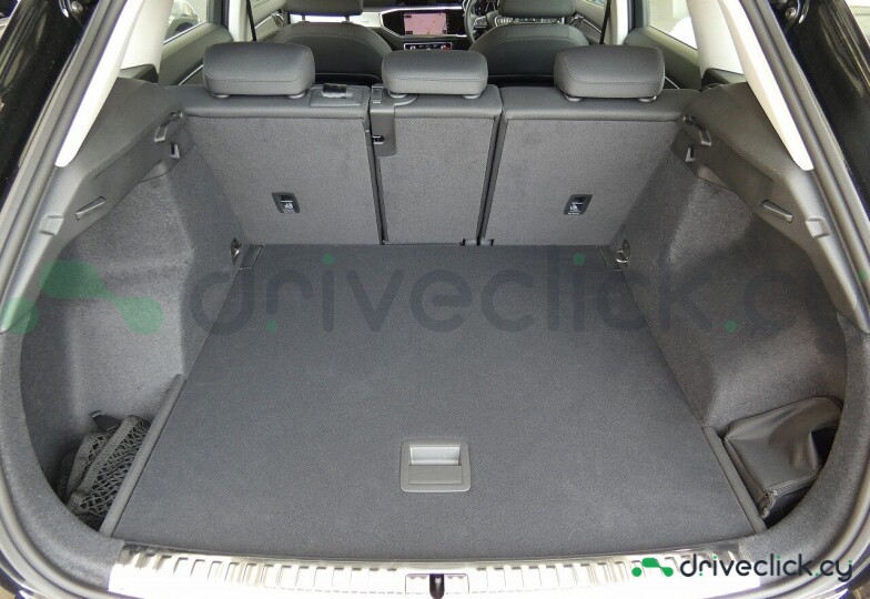 Audi Q3 Black
