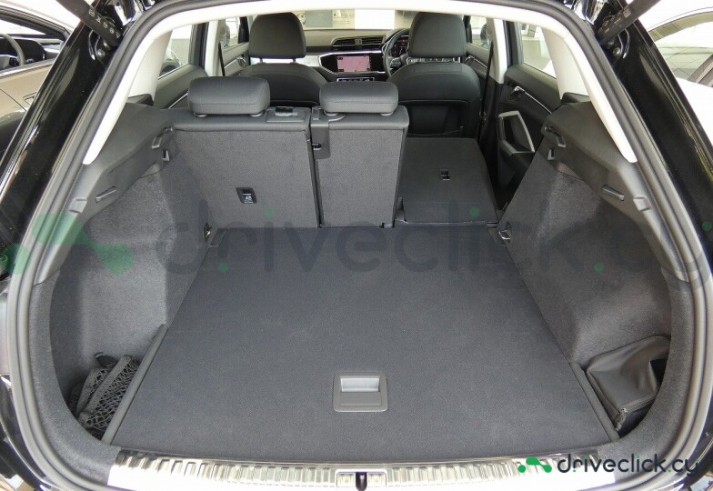 Audi Q3 Black