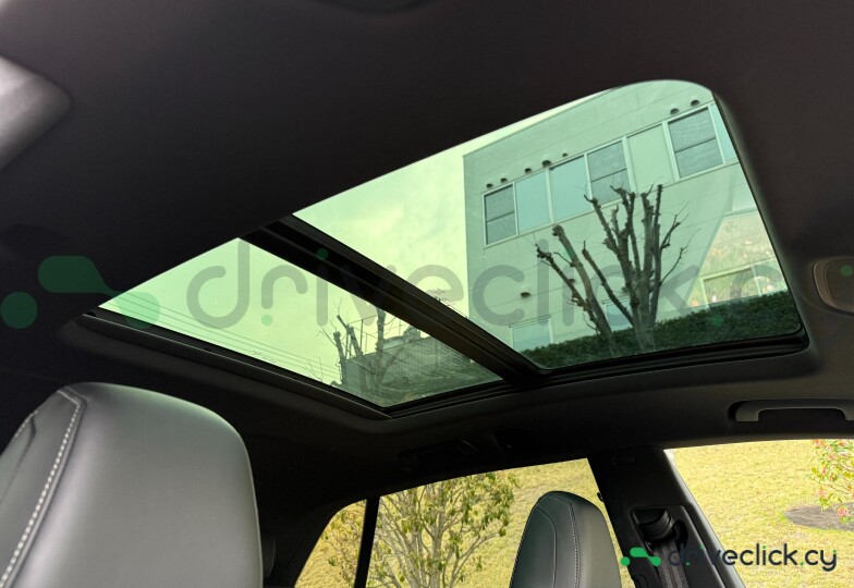 Audi Q8 White