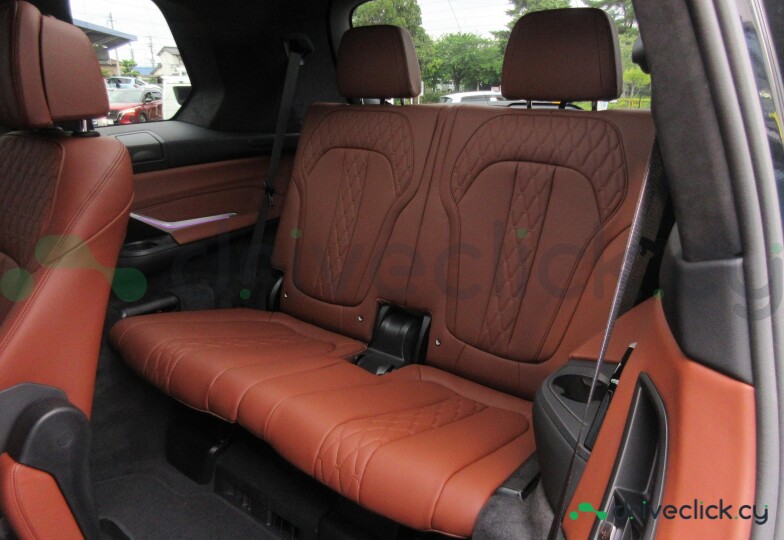 BMW X7 Black