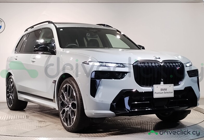 BMW X7 White