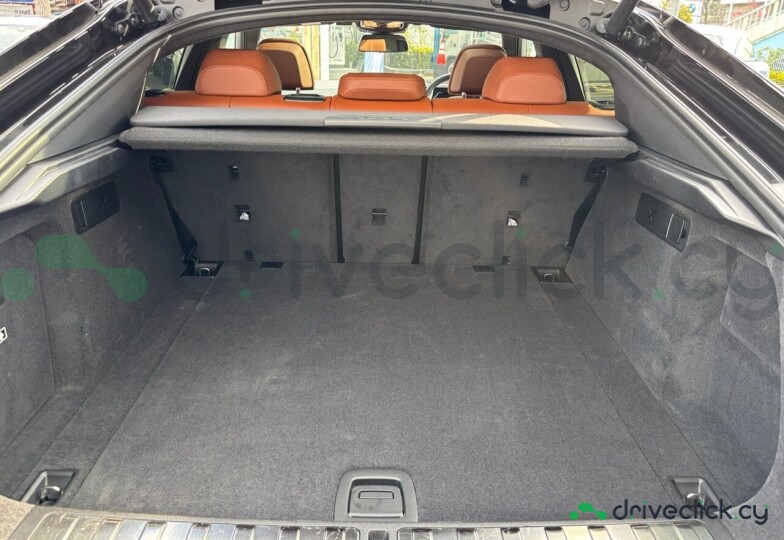 BMW X6 Black