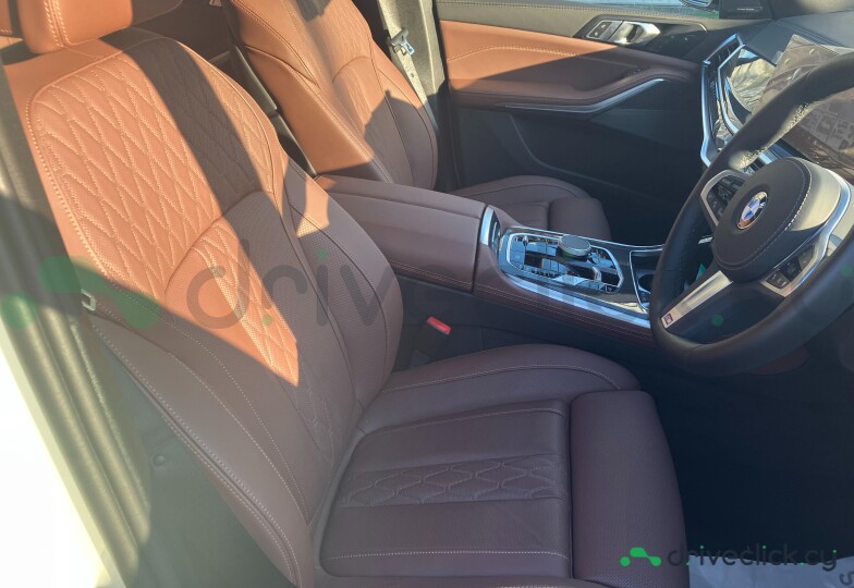 BMW X5 White