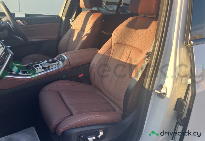 BMW X5 White