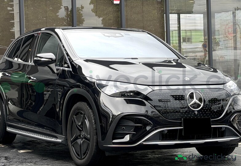 Mercedes EQE SUV Черный