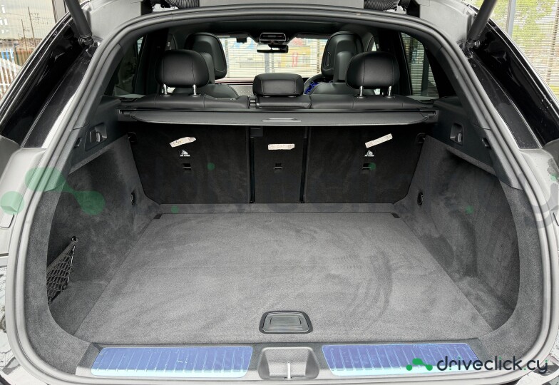Mercedes EQE SUV Черный