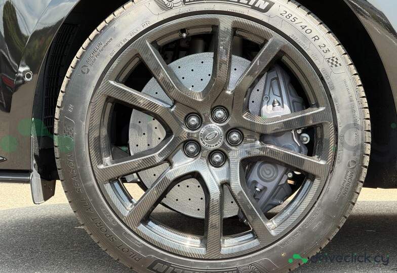 Land Rover Range Rover Sport Черный