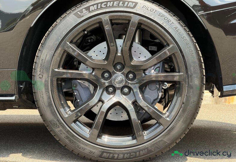 Land Rover Range Rover Sport Черный