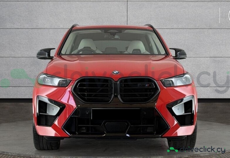 BMW X5 Красный