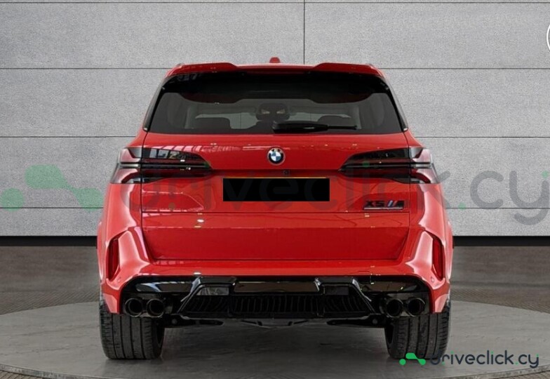 BMW X5 Красный