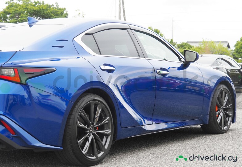 Lexus IS Blue