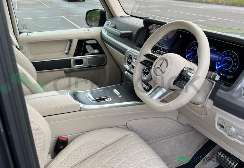 Mercedes G-class Серый