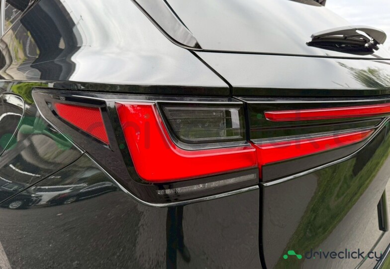 Lexus NX Black