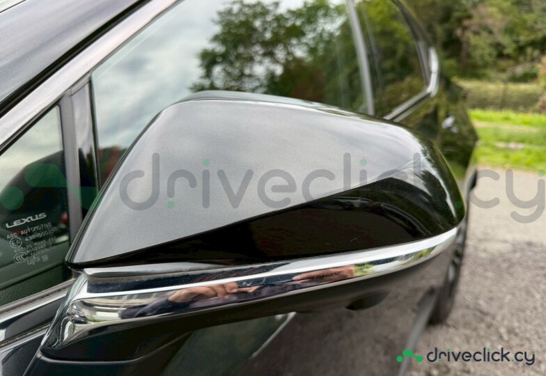 Lexus NX Black