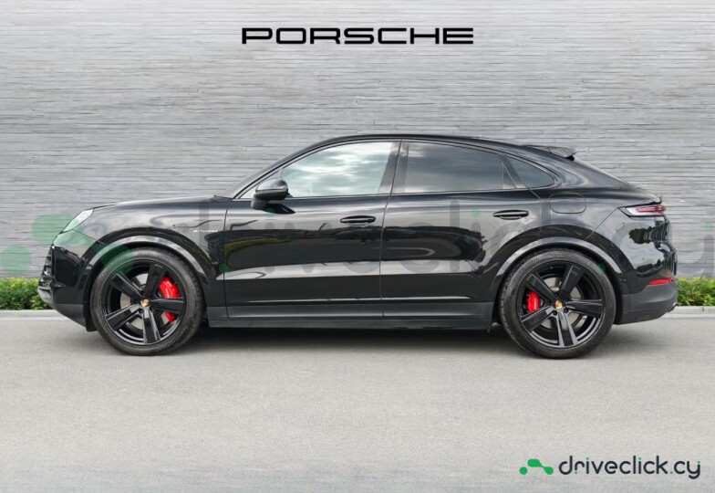 Porsche Cayenne Coupe Black