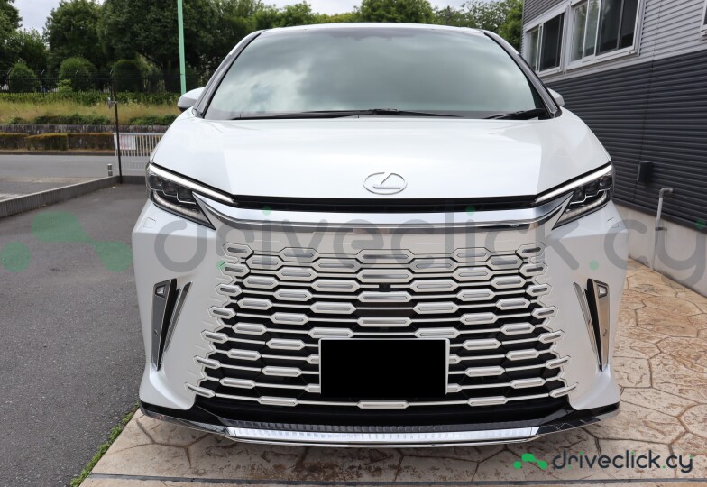 Lexus LM White