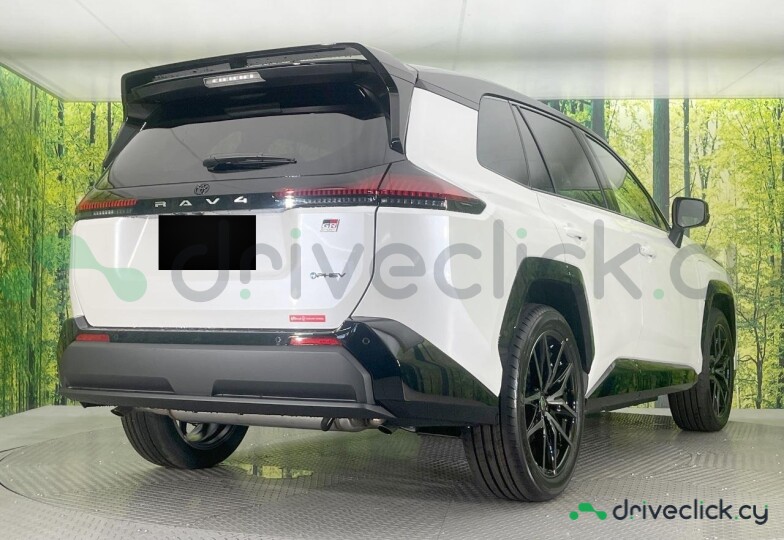 Toyota RAV4 White