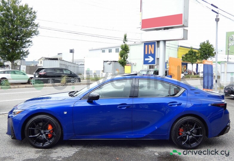 Lexus IS Blue