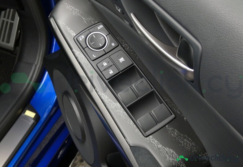 Lexus IS Blue