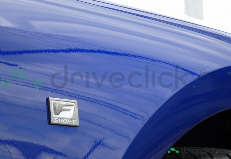 Lexus IS Blue