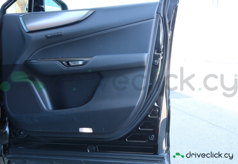 Lexus NX Black