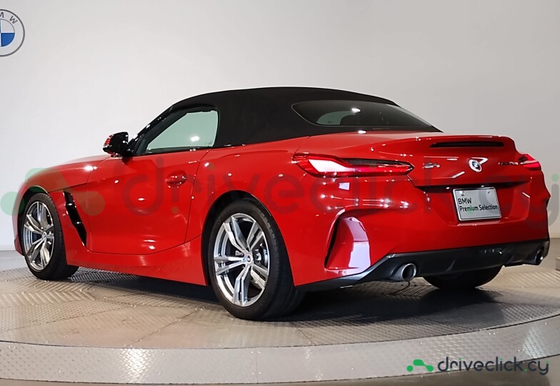 BMW Z4 Red