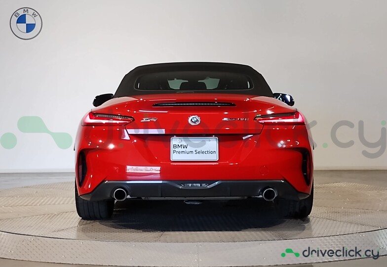 BMW Z4 Red