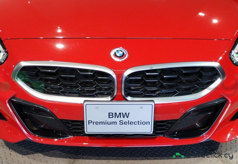 BMW Z4 Red
