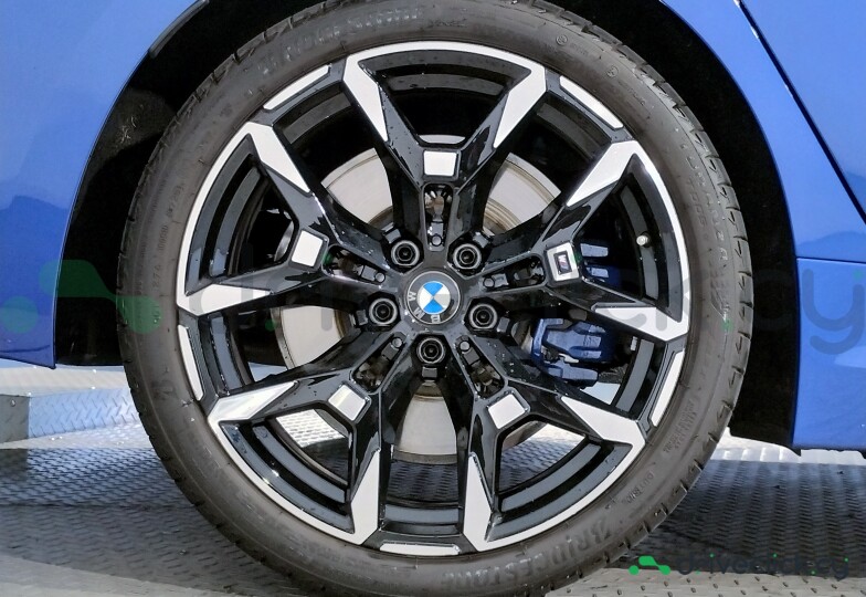 BMW 3 series Blue