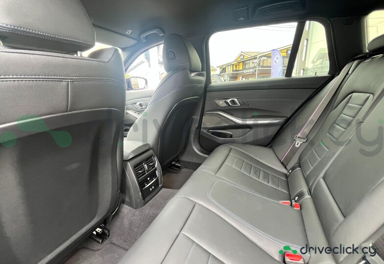BMW 3 series Black