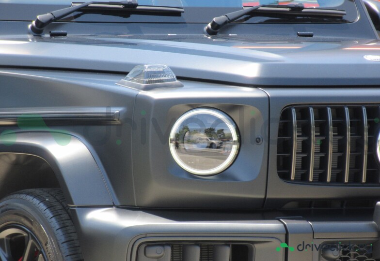 Mercedes G-class Black