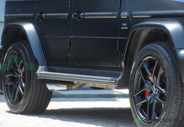 Mercedes G-class Black